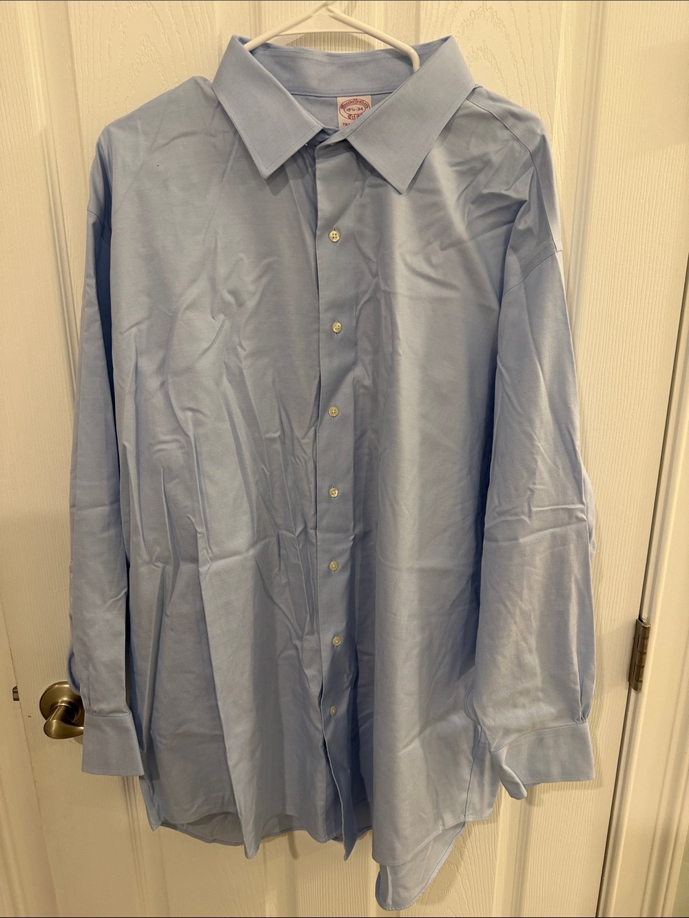 Brooks Brothers - 18.5/34 - Classic Light Blue Men's Dress Shirt